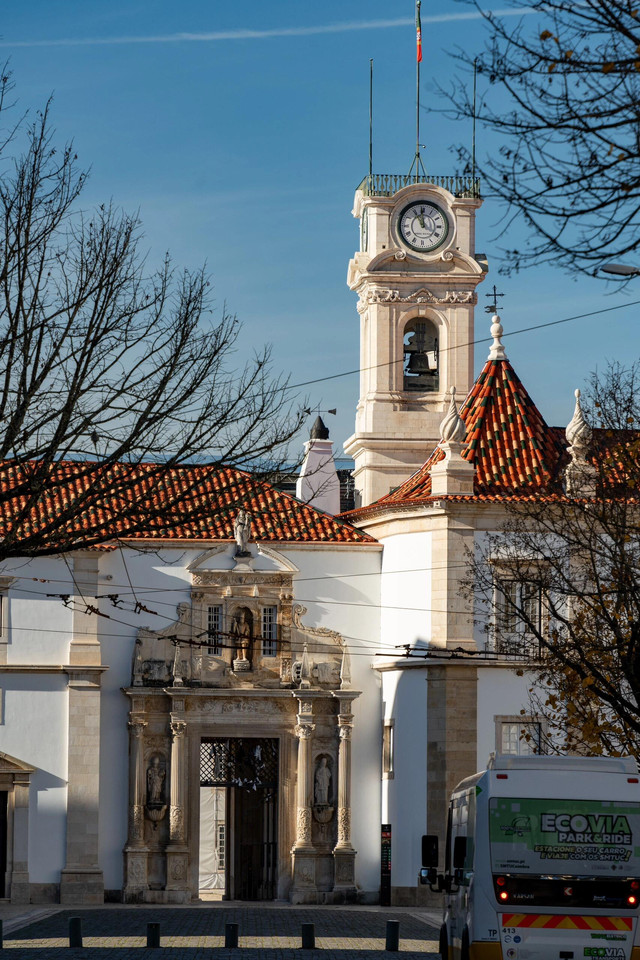 英超倒计时；瓦伦西亚转会期扳平良机；细节引发关注；态度坚定；年轻球员得到机会的简单介绍-多宝app下载
